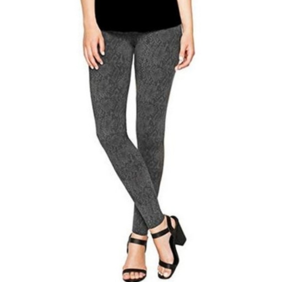 Matty M Pants - ❤ 5/$25 Matty M Snake Print Leggings